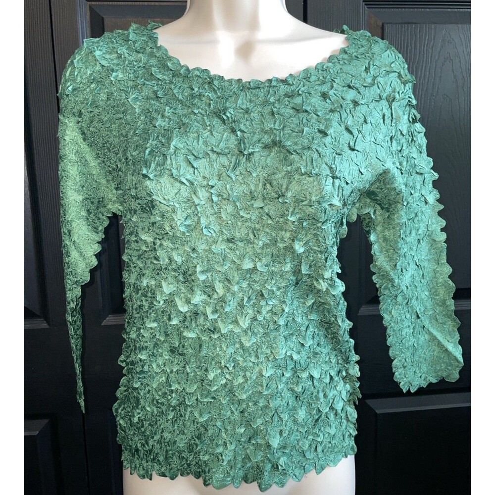 Emerald Green Origami Magic Scarf Popcorn Crinkle Blouse One Size